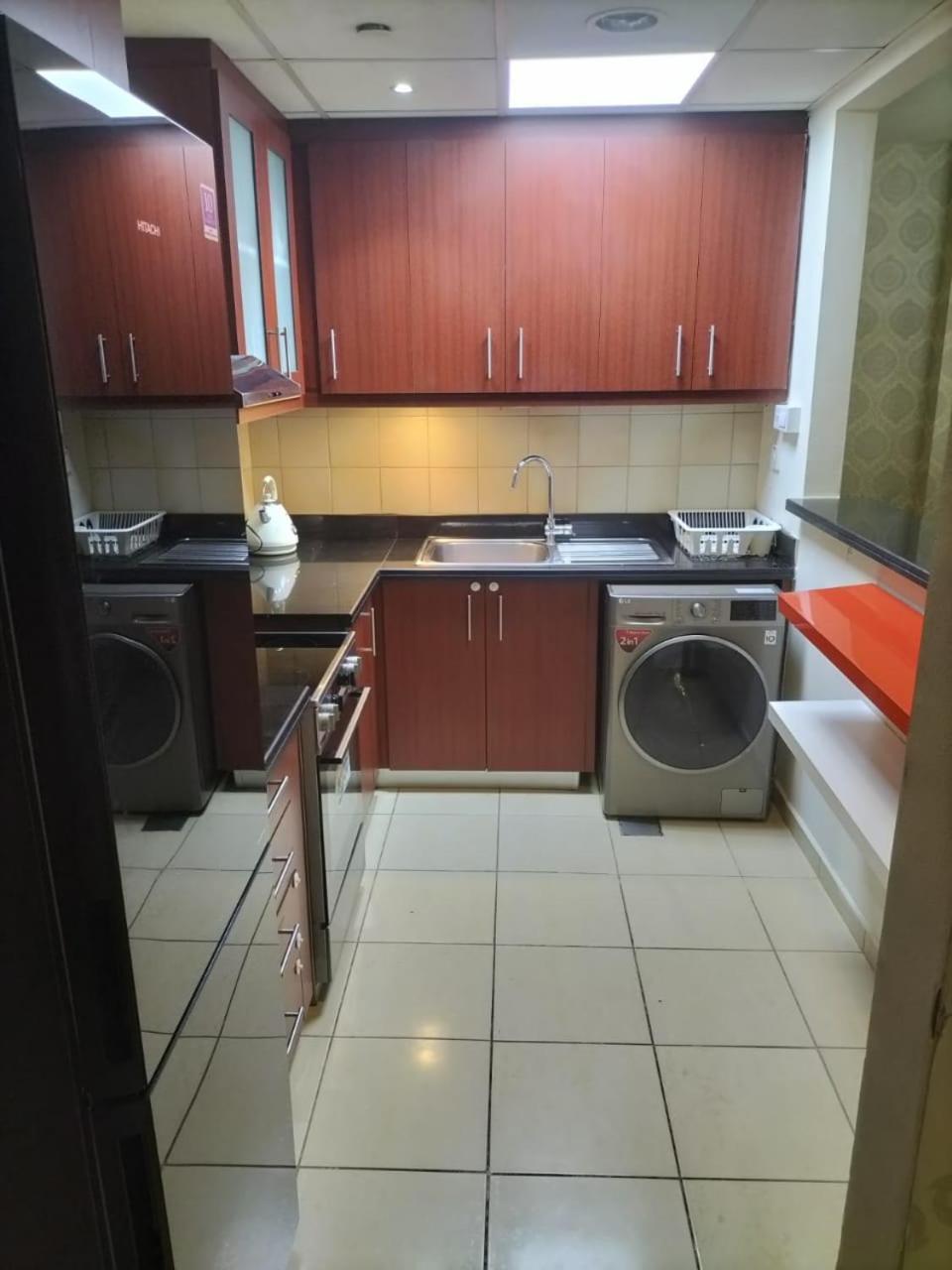 Elan Rimal Suites Dubaï Extérieur photo